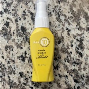 It’s a 10 leave-in spray